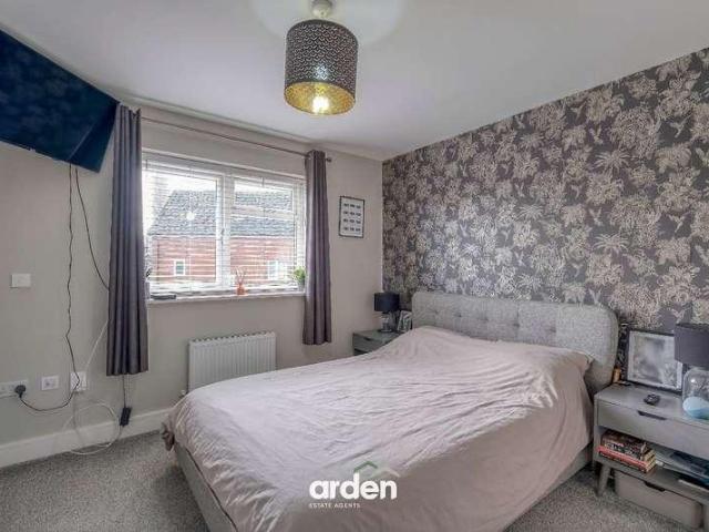 House for sale in Bromsgrove, Worcestershire