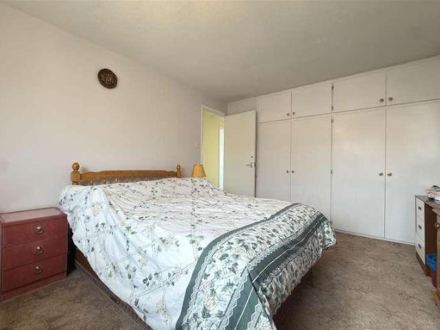 House for sale in Rushey Mead, Leicester