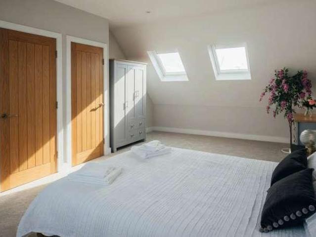 House for sale in Hendon Central, Greater London
