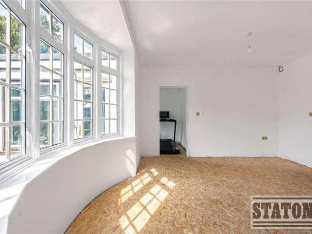 House for sale in Fretherne, Hertfordshire