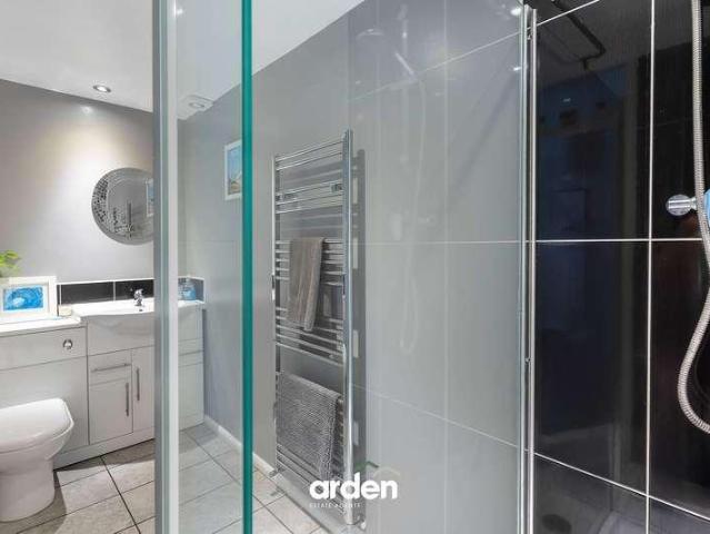 House for sale in Bromsgrove, Worcestershire
