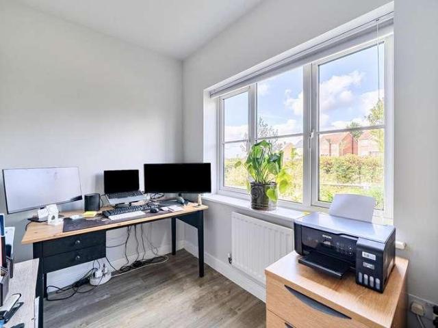 House for sale in Cotswold Gate, West Oxfordshire