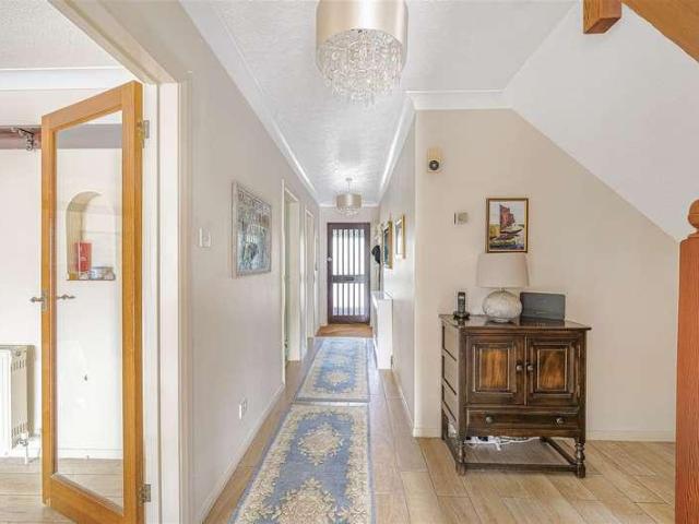 House for sale in Seaford, Iford