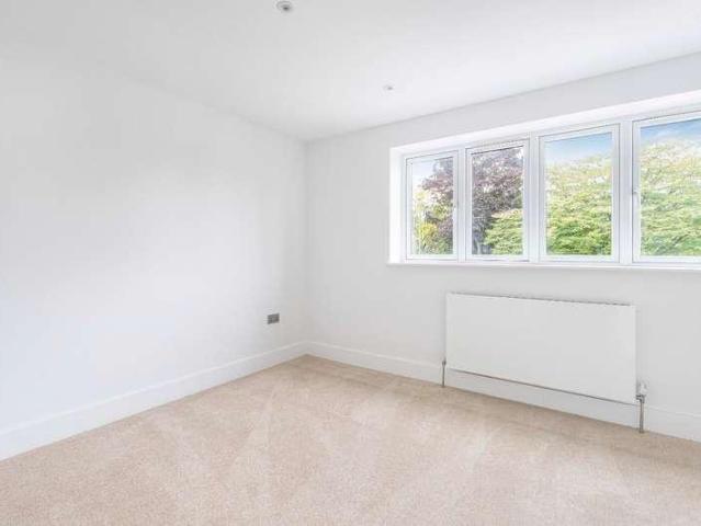 House for sale in Lower Halliford, Surrey