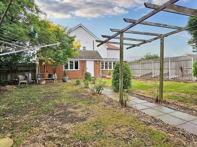 House for sale in Greenhill, The Bridge