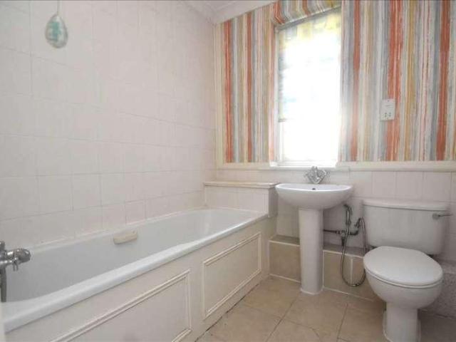 House for sale in Harrow On The Hill, Greater London