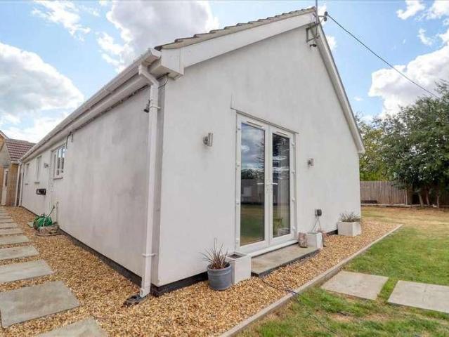 House for sale in Dale Hill, Essex