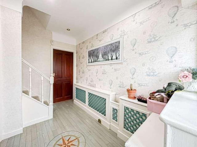 House for sale in Larchwood, Mapleton