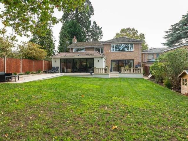 House for sale in Leighton-Linslade, Linslade