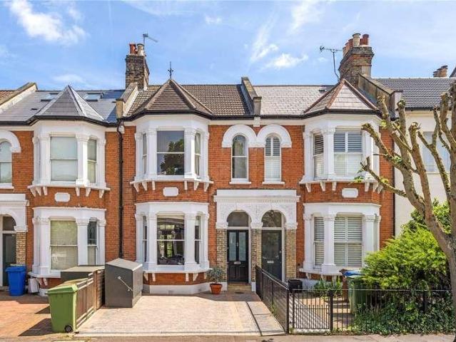 House for sale in East Dulwich, Greater London