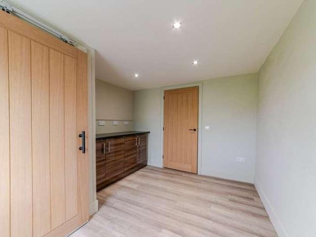 House for sale in Hawarden, Bryn Mawr