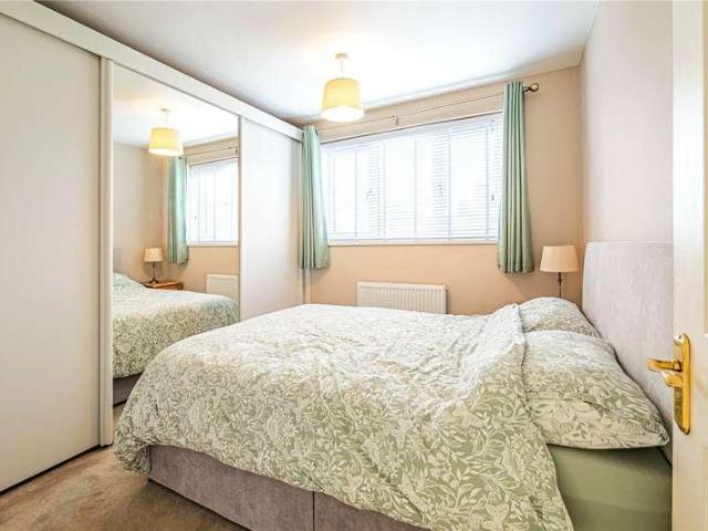 House for sale in Totternhoe, Bedfordshire