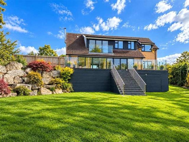 House for sale in Kinson, Bournemouth