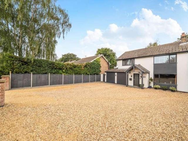 House for sale in Barholm, Lincolnshire