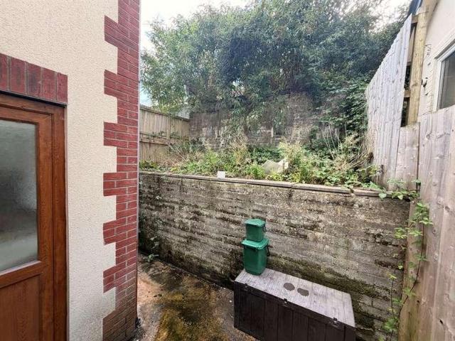 House for sale in Pontypridd, Wales