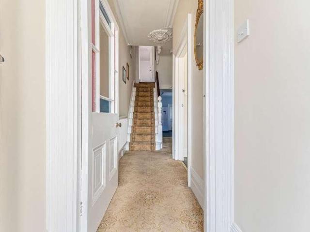 House for sale in Whitecross Village, Weston-super-Mare