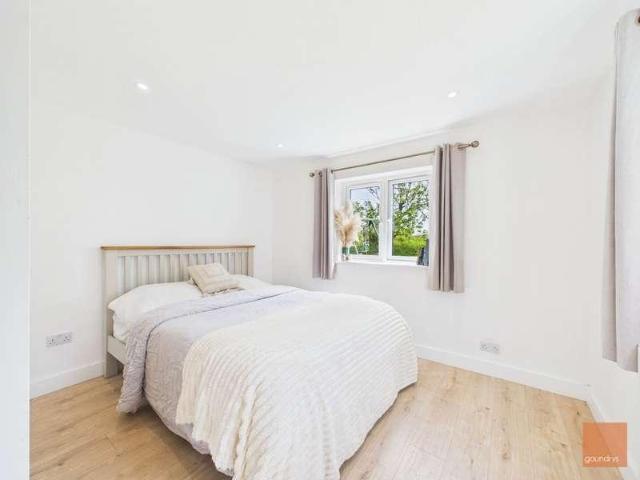 House for sale in Mount Ambrose, Cornwall