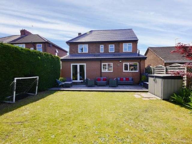 House for sale in Lakeside, South Yorkshire