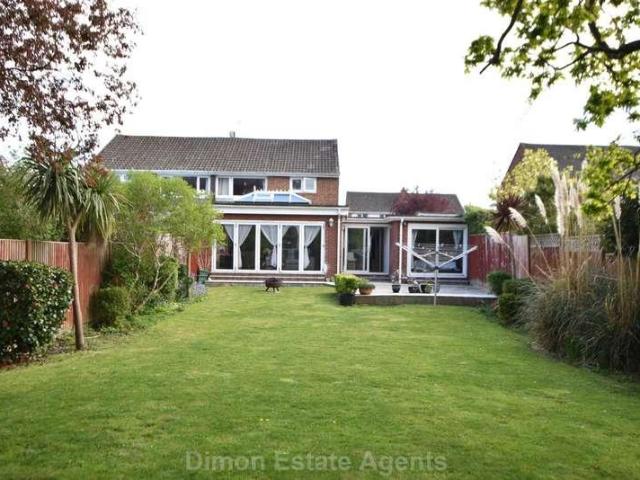 House for sale in Rowner, Middlecroft