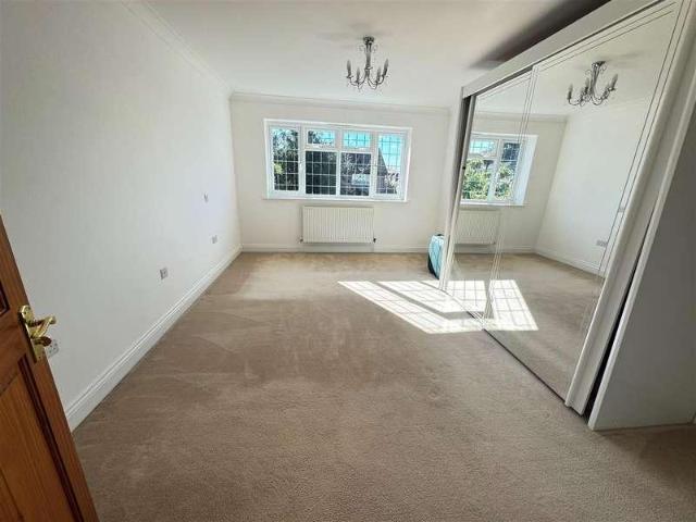 House for sale in High Elms Park, Rochford