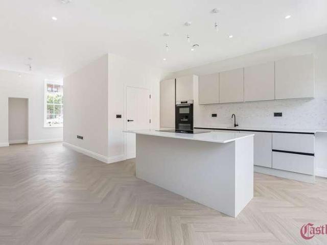 House for sale in London Borough of Haringey, Greater London
