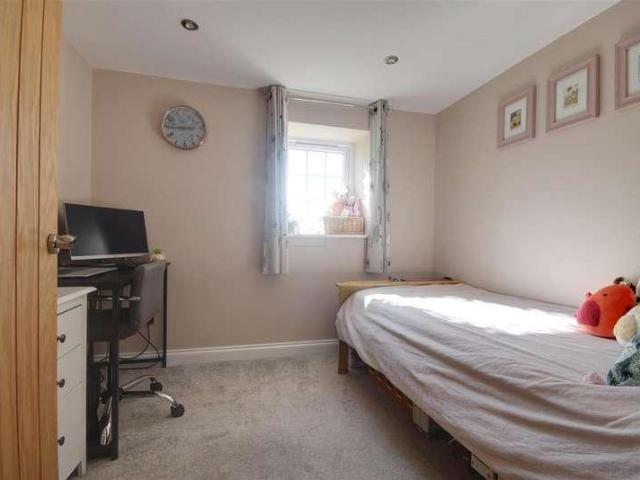 House for sale in Westfield, Heathlands