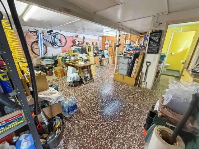 House for sale in Flore, West Northamptonshire