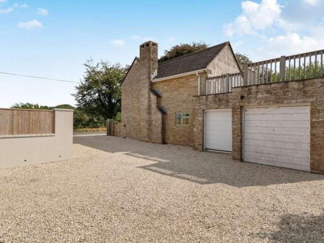 House for sale in West Coker, Somerset