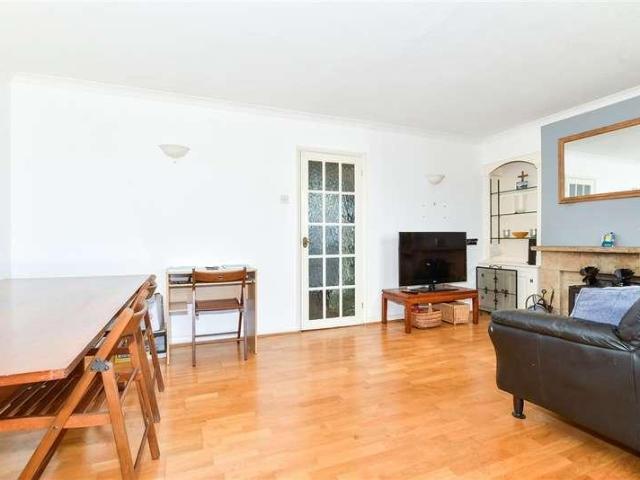House for sale in Bridgefield, Kent