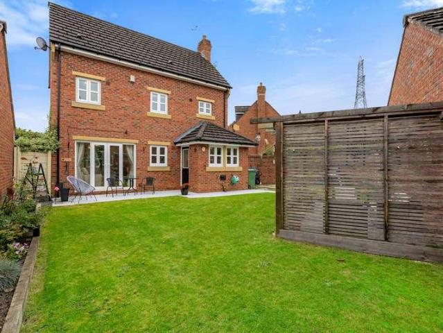 House for sale in Sandymoor, Halton