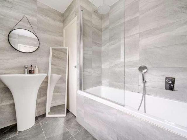 House for sale in Whiteley Village, Elmbridge
