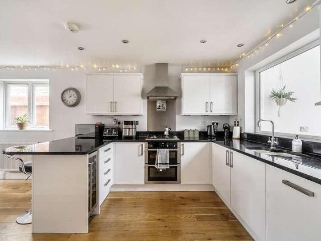 House for sale in Pamington, Gloucestershire