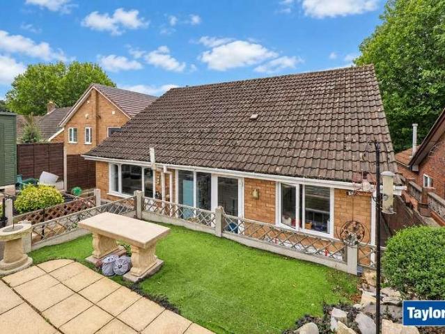House for sale in Stourbridge, West Midlands