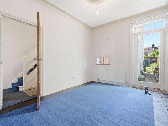 House for sale in Kursaal Estate, Alton Barnes