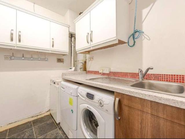 House for sale in Shrewley, Green Close
