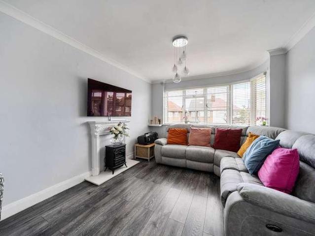 House for sale in Hayes, Greater London