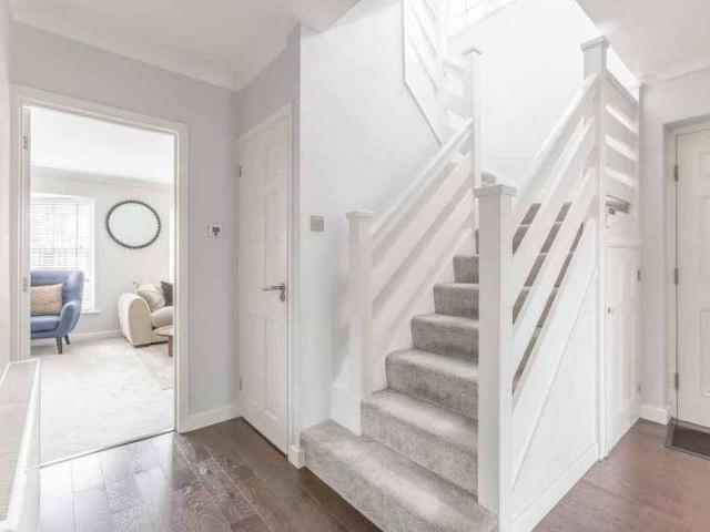 House for sale in Windsor, Fishery