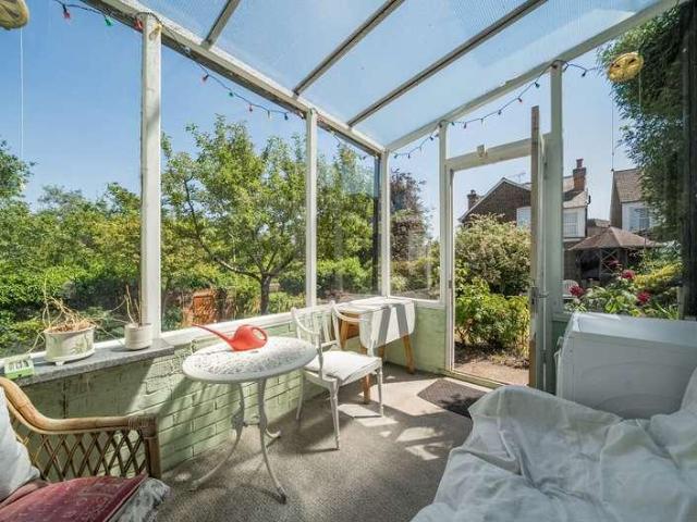 House for sale in Guildford Park, Westborough