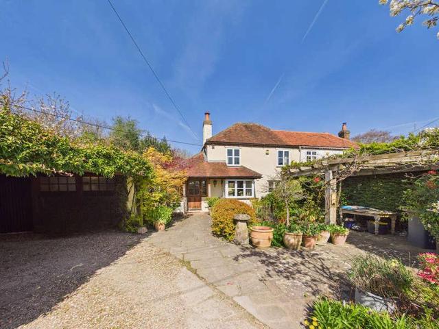 House for sale in Piddington and Wheeler End, Buckinghamshire
