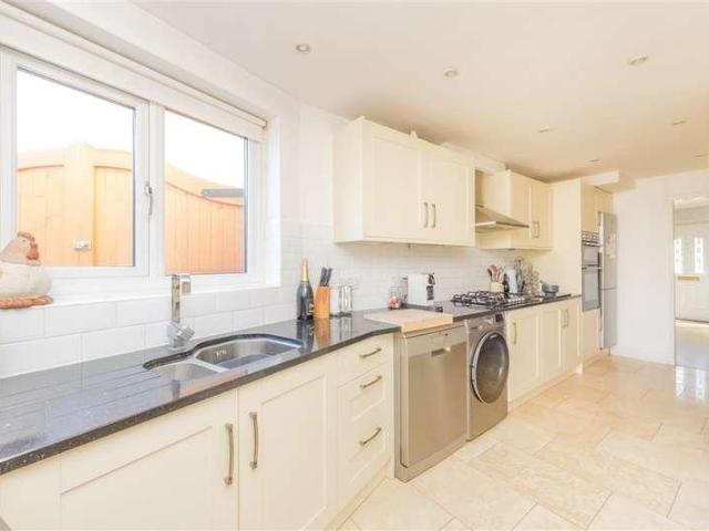 House for sale in London Borough of Bexley, Greater London