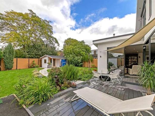 House for sale in St Albans, Bricket Wood
