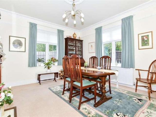 House for sale in Midway, Kent