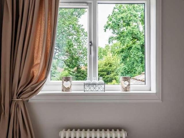 House for sale in Boxgrove, Westborough