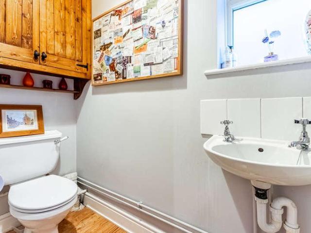 House for sale in Weston Turville, Stoke Mandeville