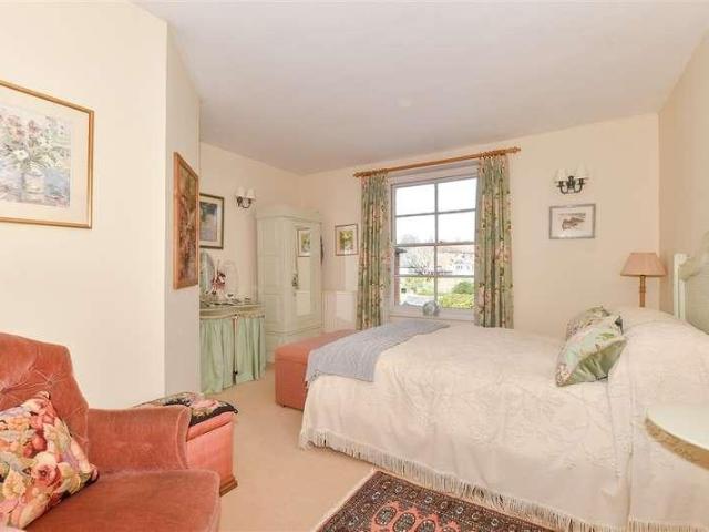 House for sale in Guilton, Ash