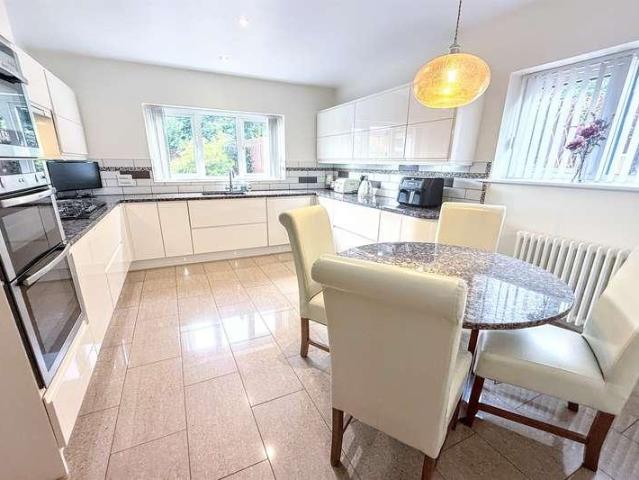 House for sale in Windmill Hill, Halton