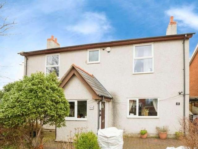 House for sale in Clwyd