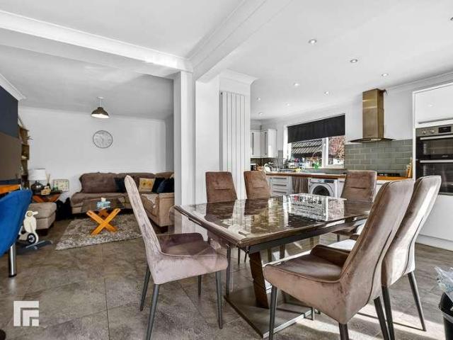 House for sale in Falcon Lodge, Wales