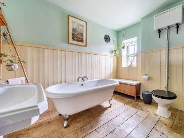 House for sale in Frome