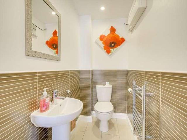 House for sale in Leighton-Linslade, Leighton Buzzard